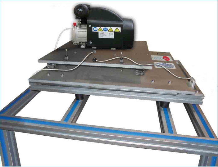 COMPUTER CONTROLLED UNIT TO STUDY VIBRATIONS IN MACHINE SUPPORTING STRUCTURES - VMSC